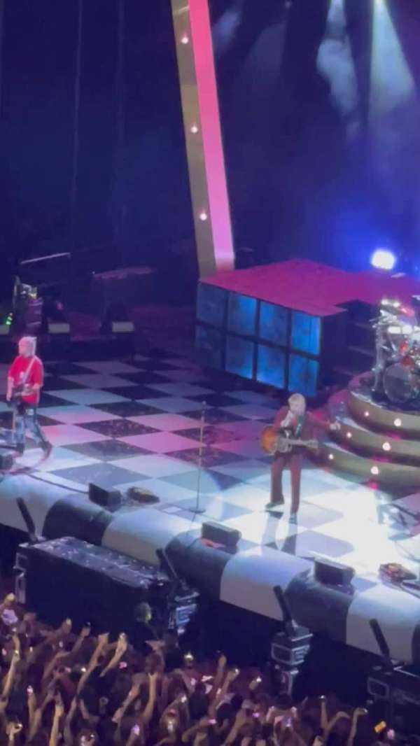 The O2, London, section: 419, row: B, seat: 892