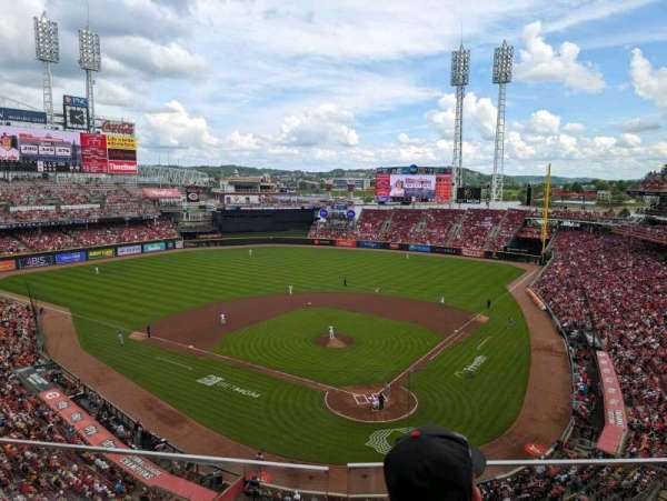 Great American Ball Park, section: 422, row: B, seat: 8