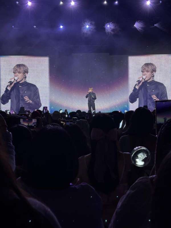 Smart Financial Centre, section: 103, row: R, seat: 11