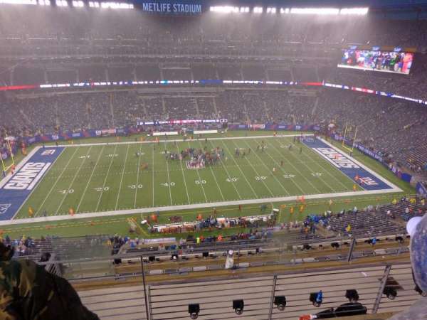 MetLife Stadium, section: 340, row: 21, seat: 9