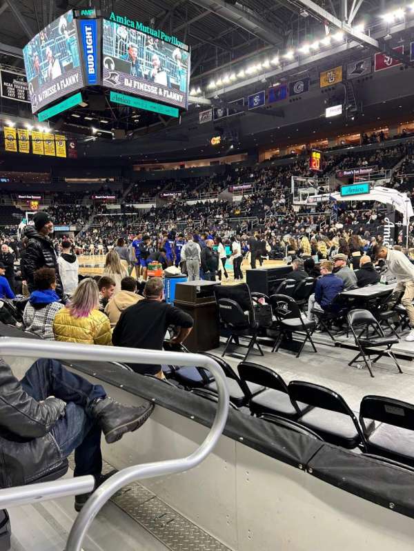 Amica Mutual Pavilion, section: 119, row: EE, seat: 6