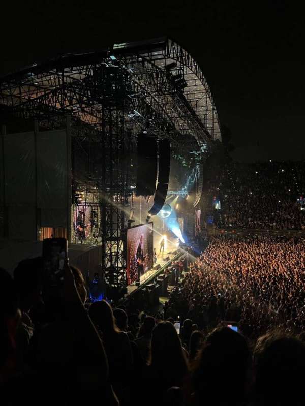 Forest Hills Stadium, section: 1001, row: Q, seat: 5-6