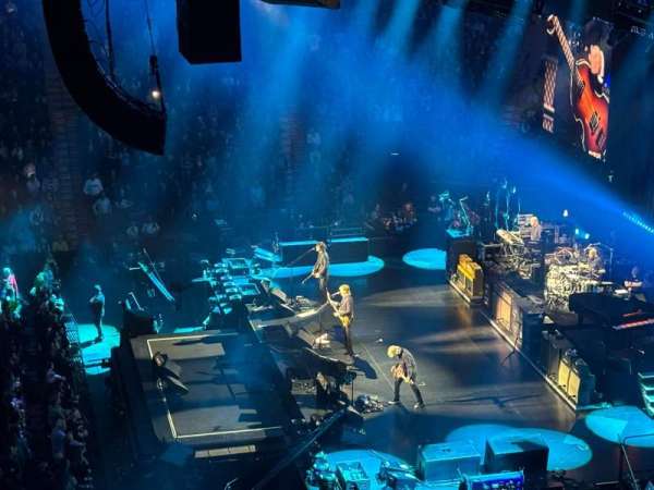 Centre Bell, section: 212, row: A, seat: 3