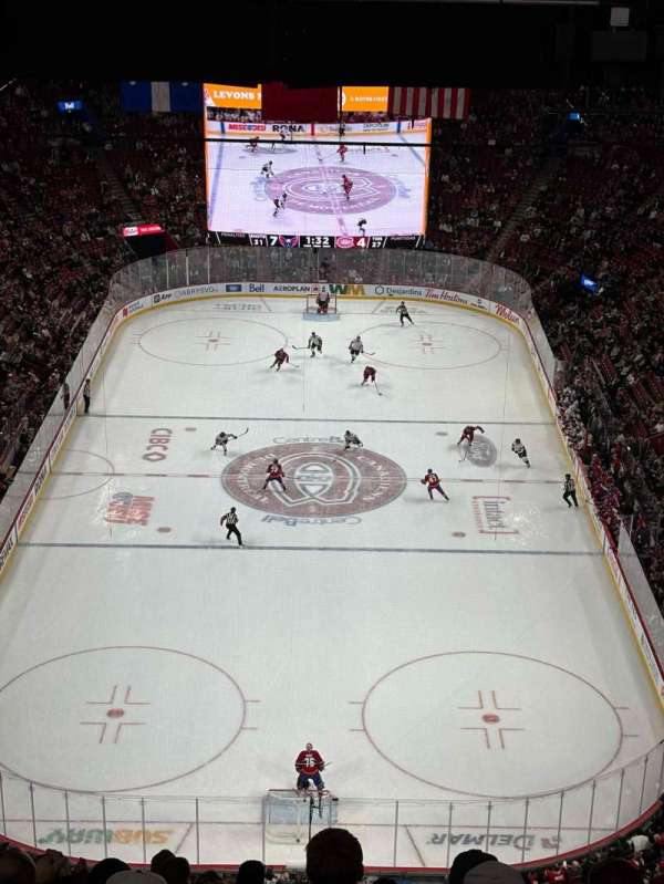Centre Bell, section: 310, row: M, seat: 10