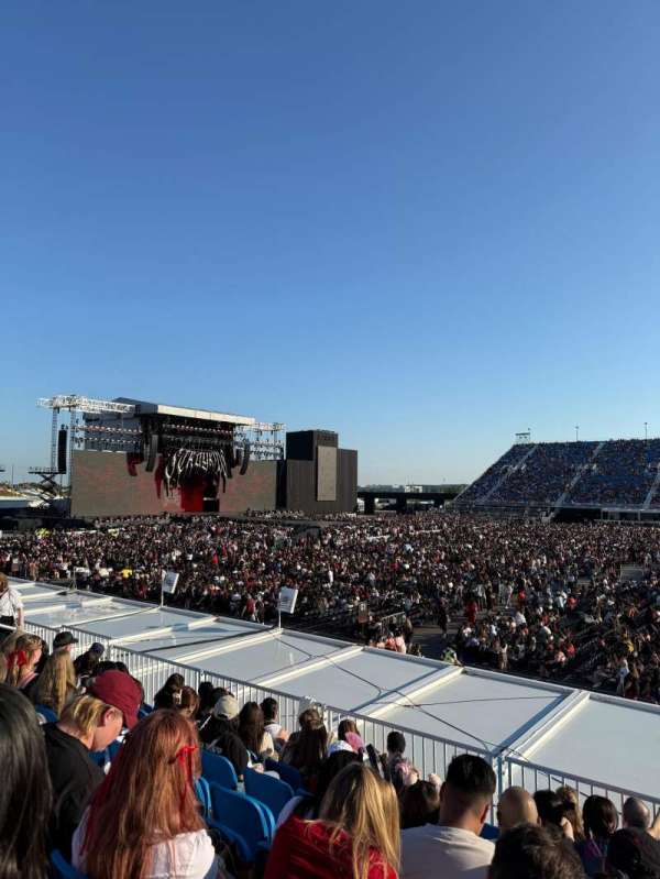 Rogers Stadium, section: E121, row: 8, seat: 15