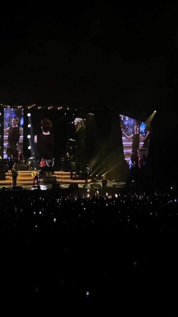 AO Arena, section: 105, row: L, seat: 10