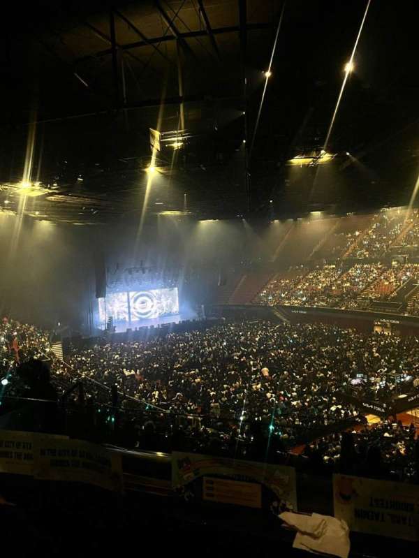 Kia Forum, section: 232, row: 6, seat: 11