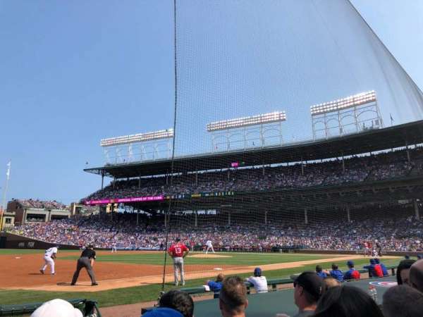 Wrigley Field, section: 9, row: 7, seat: 8