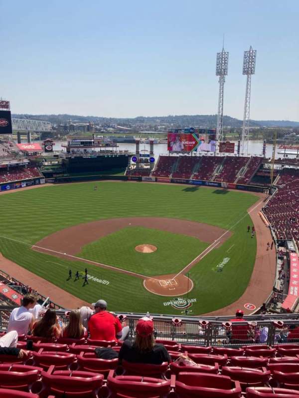 Great American Ball Park, section: 522, row: G, seat: 13