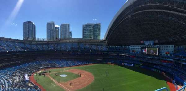 Rogers Centre, section: 512, row: 2