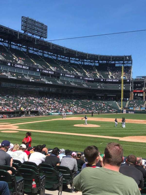 Rate Field, section: 123, row: 17, seat: 9