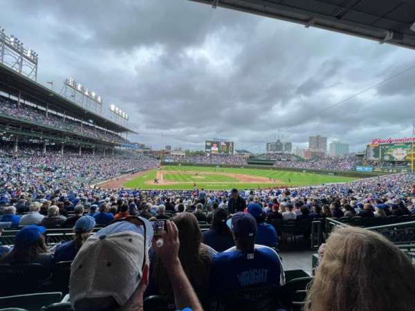 Wrigley Field, section: 221, row: 4, seat: 17