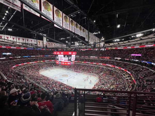 United Center, section: 314, row: 9, seat: 1