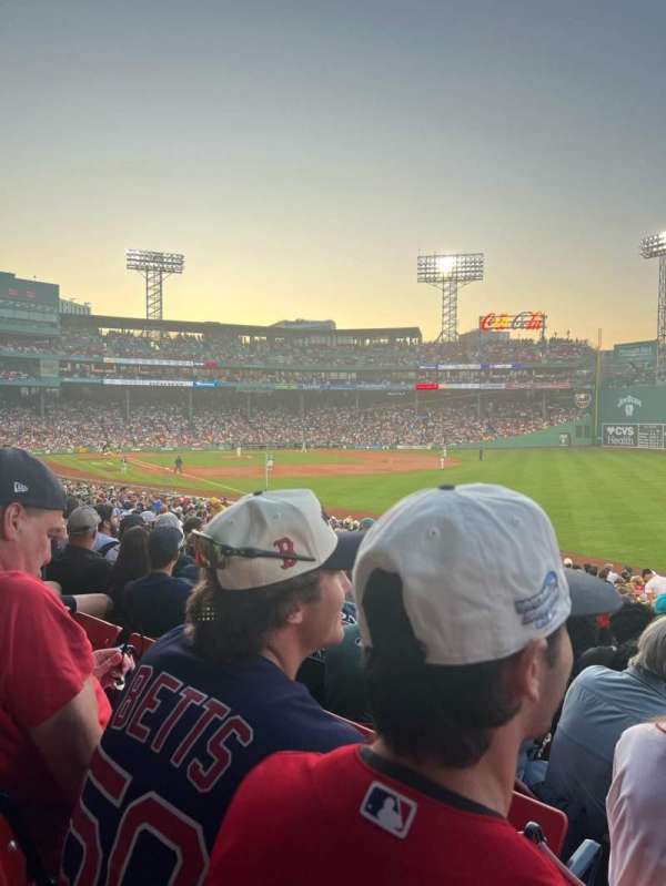 Fenway Park, section: Right Field Box 94, row: TT, seat: 4