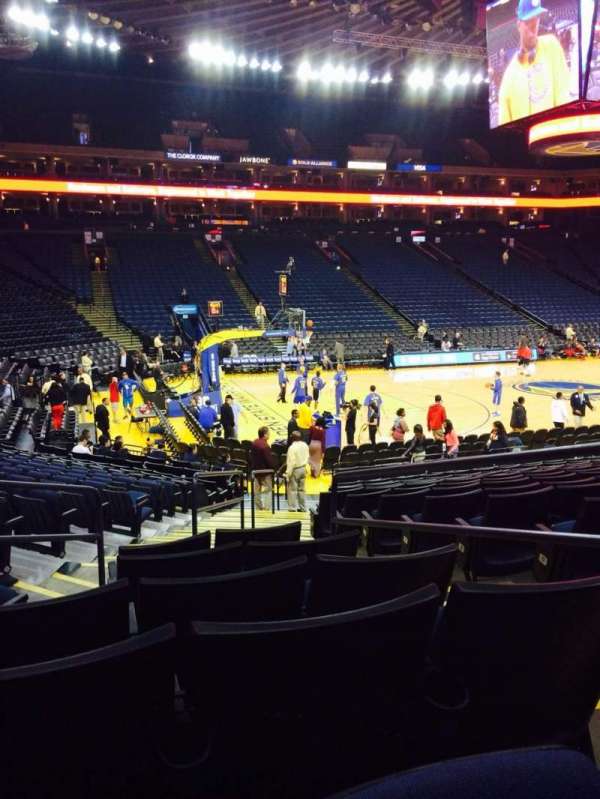 Oakland Arena, section: 117, row: 14, seat: 3