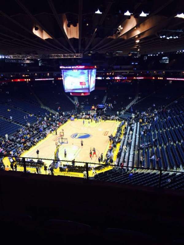 Oakland Arena, section: 207, row: 4, seat: 4