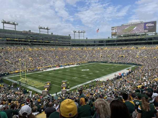 Lambeau Field, section: 131, row: 60, seat: 21