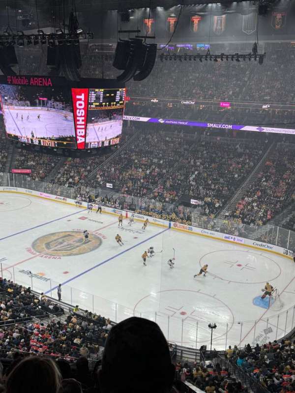 T-Mobile Arena, section: 227, row: H