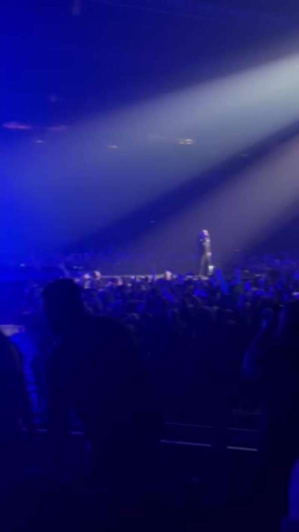 Climate Pledge Arena, section: 04, row: F, seat: 5