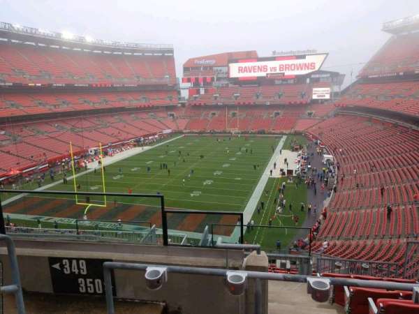 Huntington Bank Field, section: 350, row: 15, seat: 3
