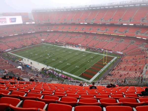 Huntington Bank Field, section: 515, row: 22, seat: 11