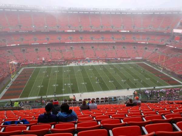 Huntington Bank Field, section: 507, row: 22, seat: 14