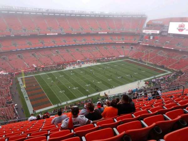 Huntington Bank Field, section: 504, row: 22, seat: 14