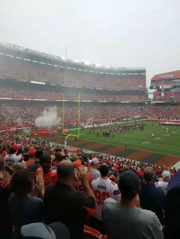 Huntington Bank Field, section: 149, row: 30, seat: 25