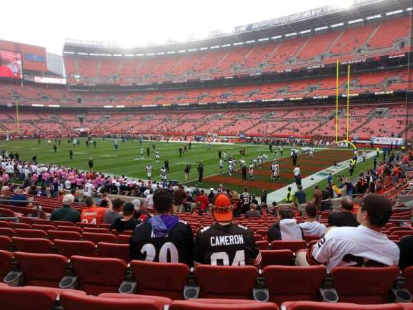 Huntington Bank Field, section: 115, row: 17, seat: 14