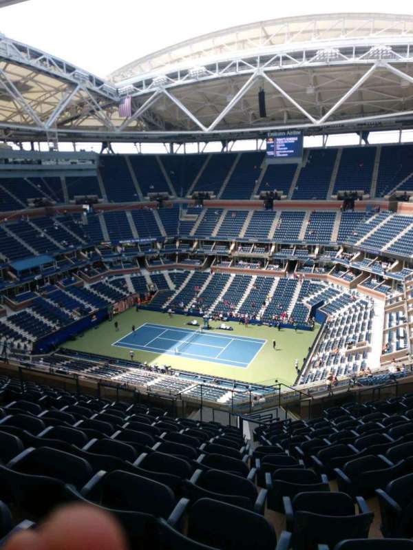 Arthur Ashe Stadium, section: 314, row: O, seat: 11