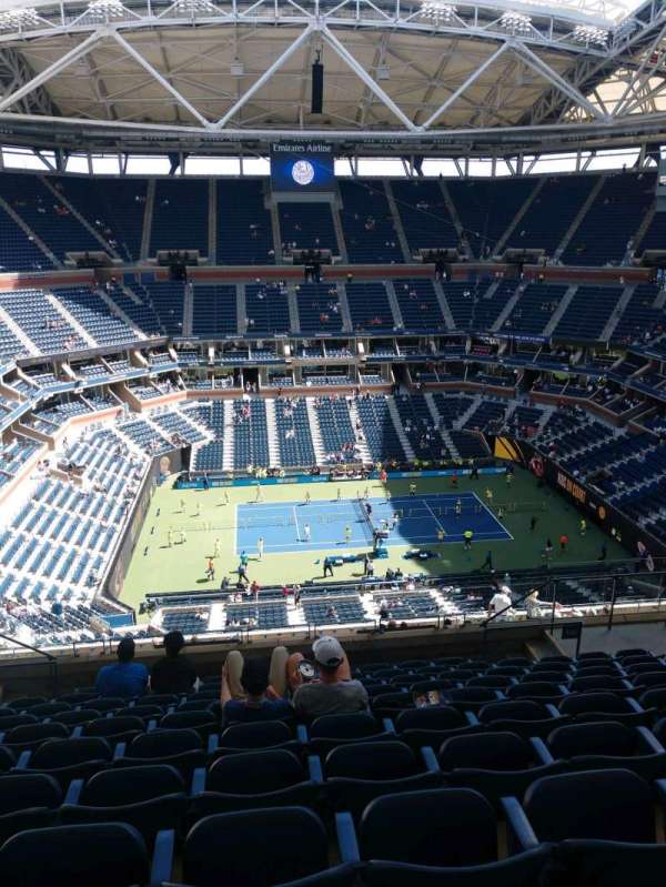 Arthur Ashe Stadium, section: 330, row: K, seat: 10