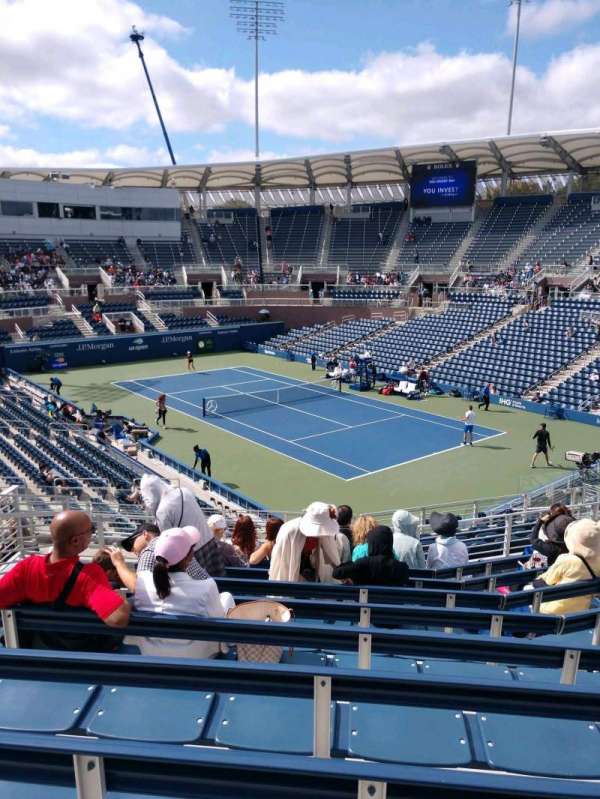 Billie Jean King National Tennis Center, Grandstand, section: EE