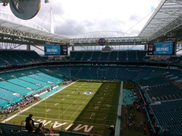 Hard Rock Stadium, section: 302, row: 20, seat: 11