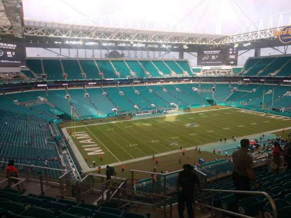 Hard Rock Stadium, section: 352, row: 12, seat: 2