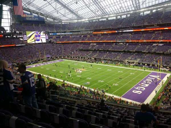 U.S. Bank Stadium, section: 205, row: 13, seat: 11