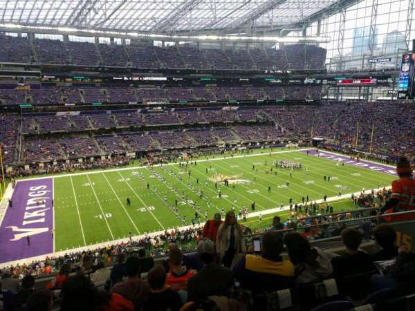 U.S. Bank Stadium, section: 215, row: 11, seat: 7