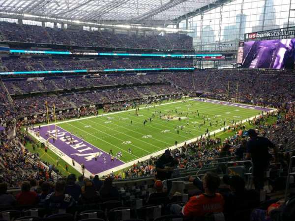 U.S. Bank Stadium, section: 218, row: 11, seat: 7