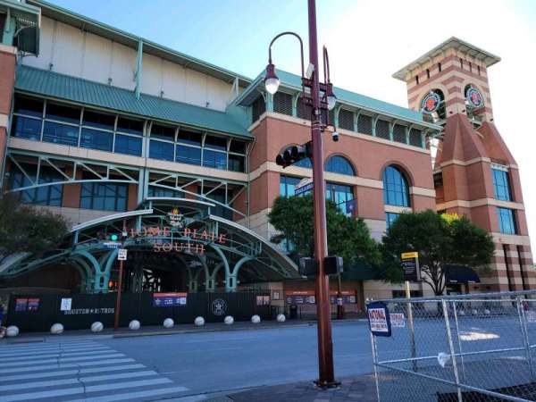 Daikin Park, section: Home Plate Entrance