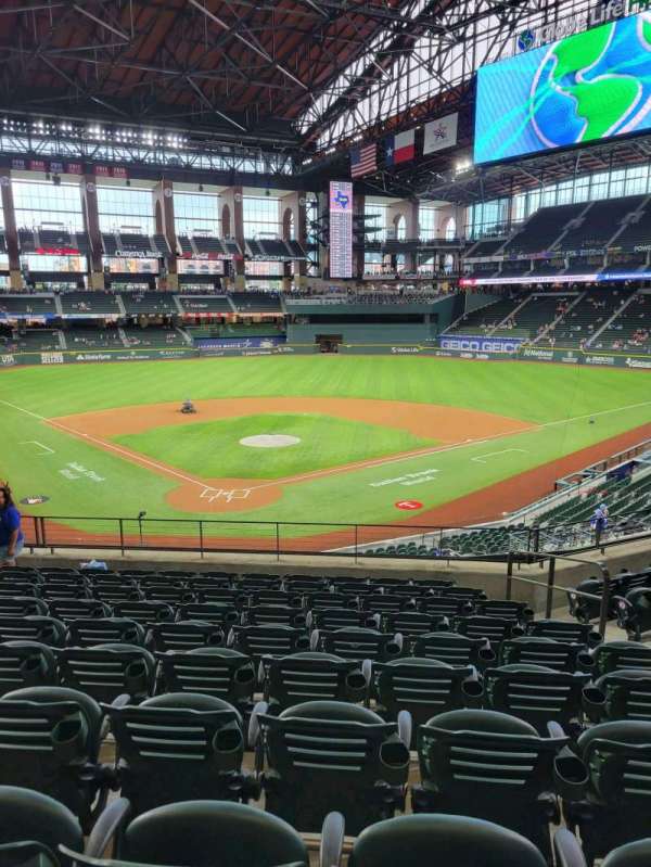 Globe Life Field, section: 115, row: 10, seat: 10