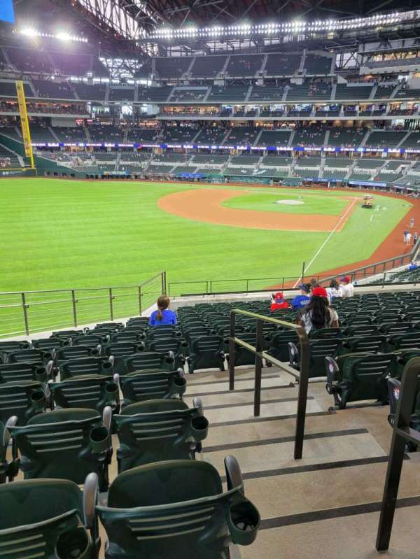 Globe Life Field, section: 101, row: 14, seat: 12