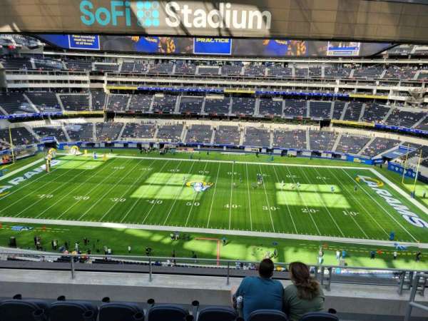 SoFi Stadium, section: 323, row: 5, seat: 3