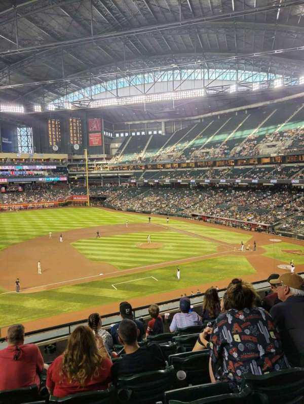 Chase Field, section: 213, row: 6, seat: 18