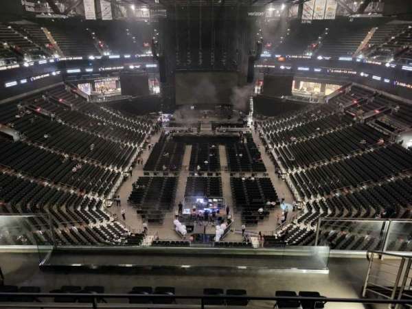 Mortgage Matchup Center, section: 211, row: 9, seat: 10