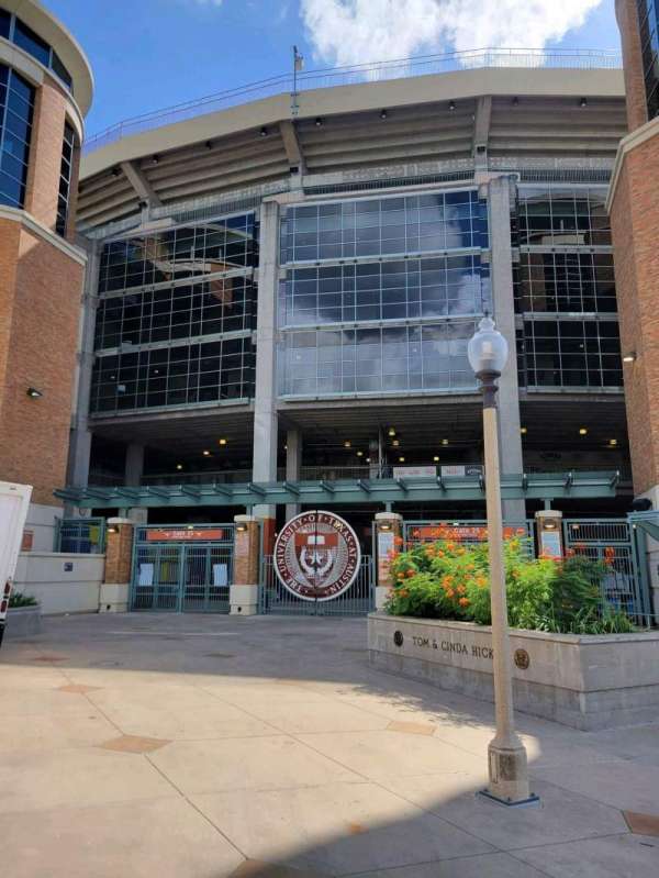 Texas Memorial Stadium, section: Gate 25