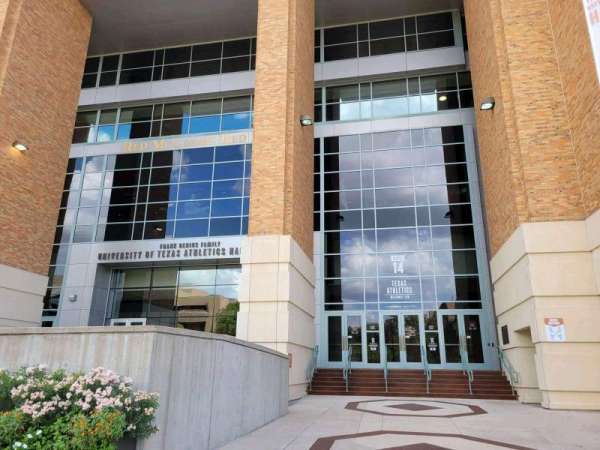 Texas Memorial Stadium, section: Gate 14