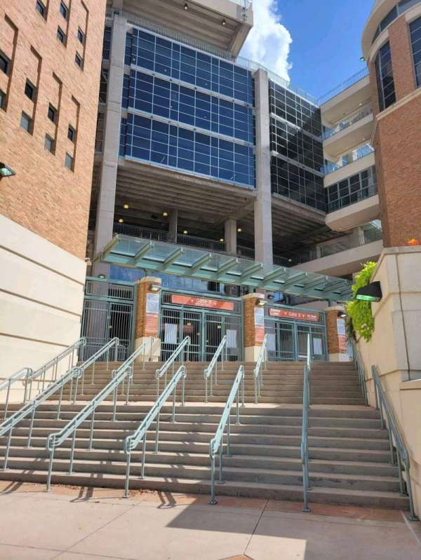 Texas Memorial Stadium, section: Gate 8