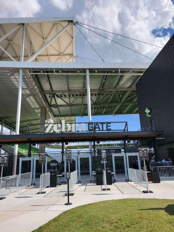 Q2 Stadium, section: Zebra Gate