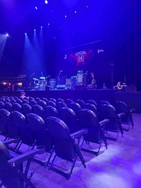 Austin City Limits Live at The Moody Theater, section: Floor 5, row: D, seat: 201
