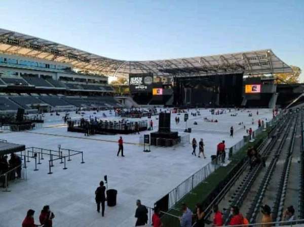 BMO Stadium, section: 118, row: K, seat: 18