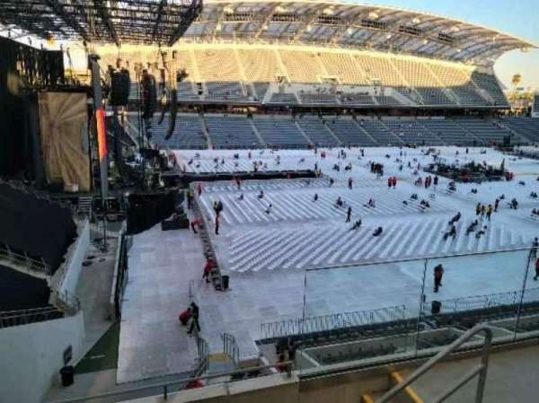 BMO Stadium, section: 235, row: D, seat: 5